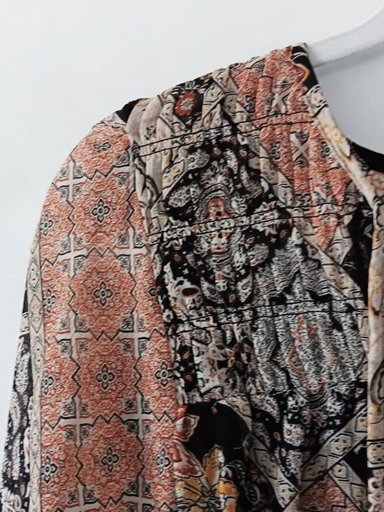 MAURICES Beige Patterned Peasant Blouse Size XS ($14) - Picture 3 of 11